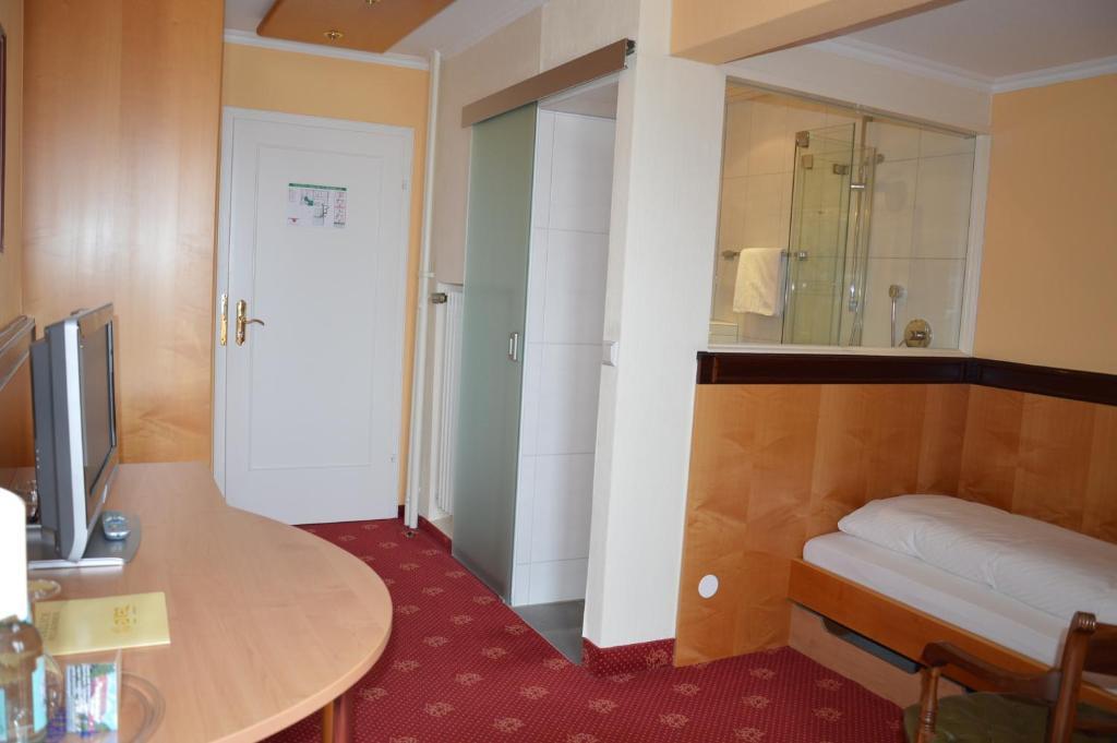 לנגנרגן Hotel Engel חדר תמונה