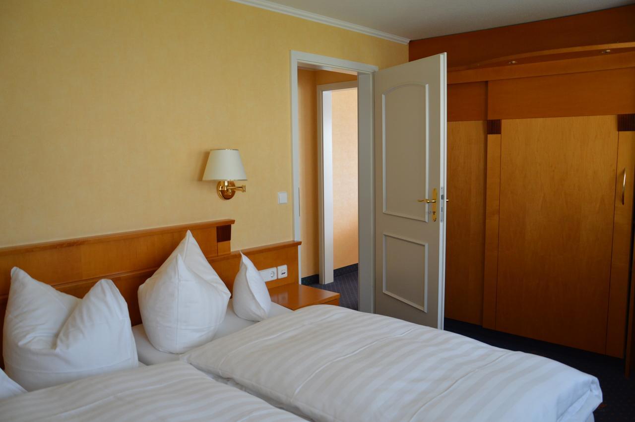 לנגנרגן Hotel Engel מראה חיצוני תמונה
